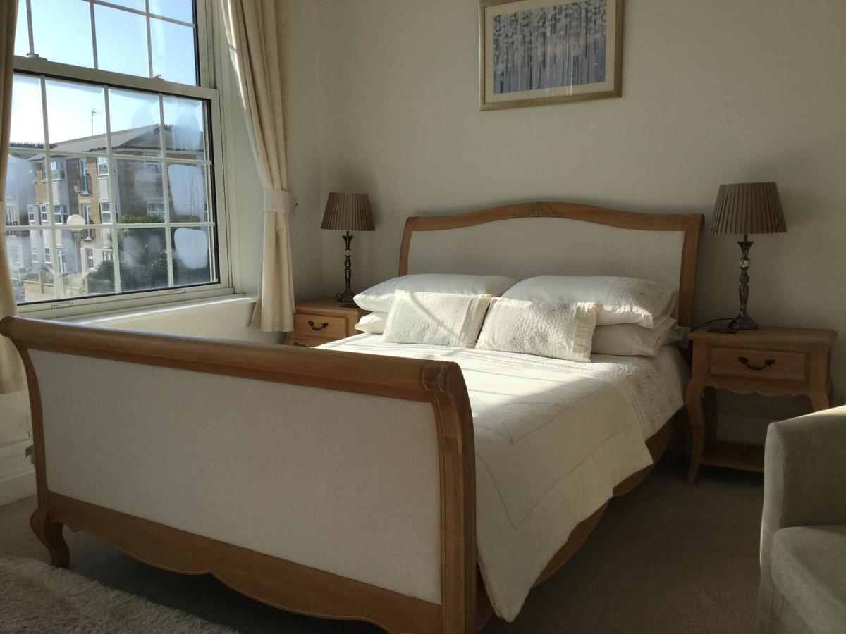 Bed and Breakfast The Wellington Сифорд Экстерьер фото